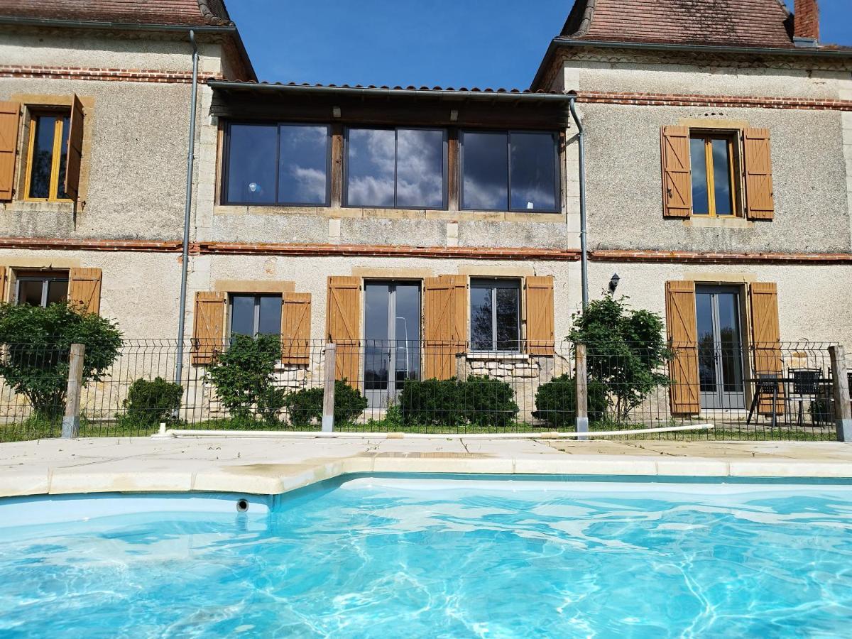 Mas Des Maries Villa Lissac et Mouret Kültér fotó